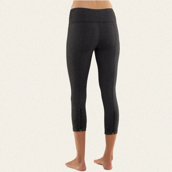 Lululemon  Cardio Kick Crop - Women’s 4 - Picture 1 of 10